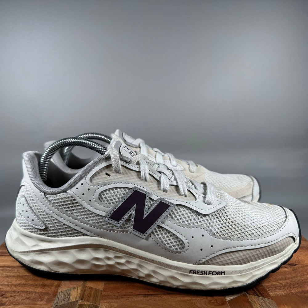 New Balance Fresh Foam Arishi v4 Mens 9.5 White Grey Running Shoes MARISTT4
